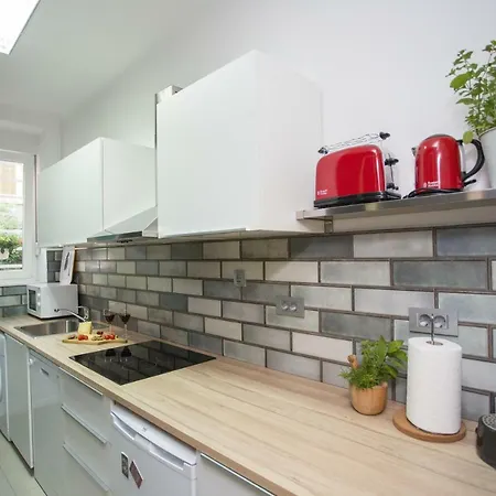 Billie * スプリト