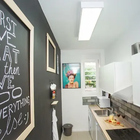 アパート Billie スプリト