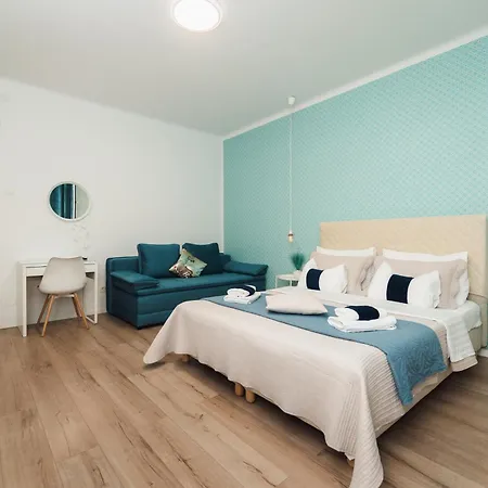 Billie Apartment *